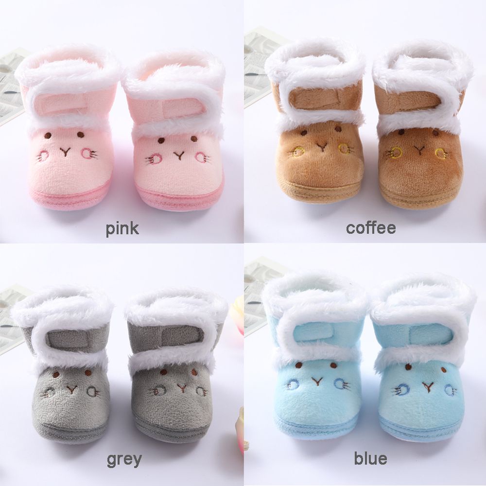Giày bốt lót nhung mềm giữ ấm chống trượt in hình gấu hoạt hình xinh xắn cho bé sơ sinh