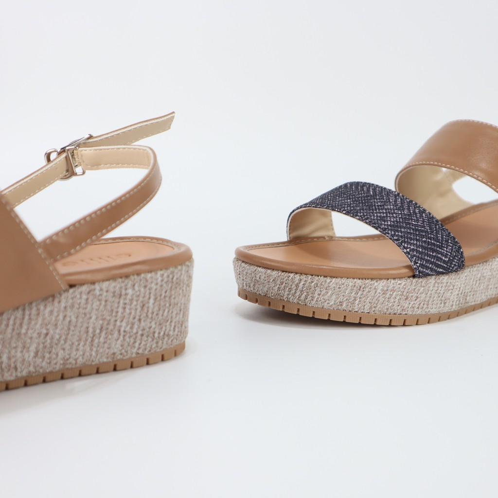 [Mã WABRWS giảm 15% đơn 150K] Giày sandal đế bánh mì Cillie 1057