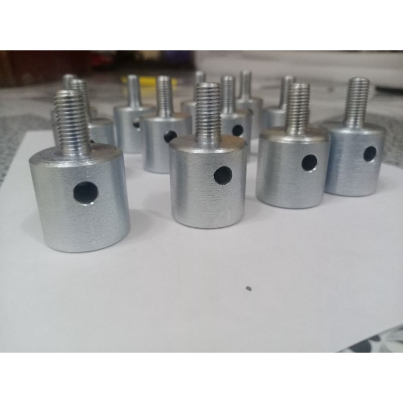 Nâng ghế lái Xpander mạ kẽm - loại 3cm.