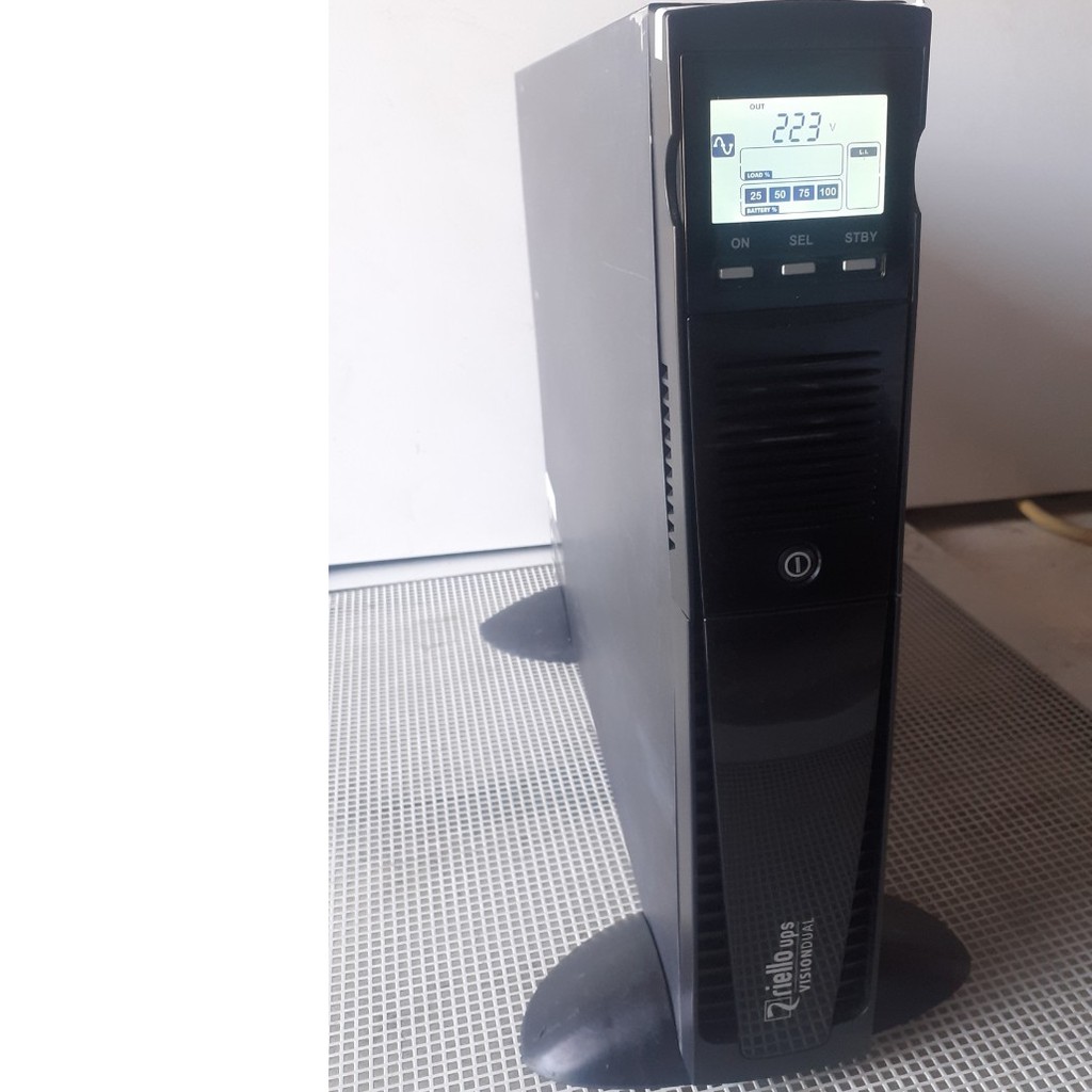 VSD 2200ER - Bộ lưu điện (UPS) RIELLO 2200VA / 1760W (Long Backup, 72VDC)