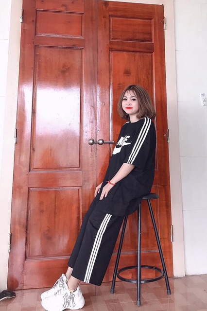 Sét áo chữ ngực tay sọc + quần ba sọc