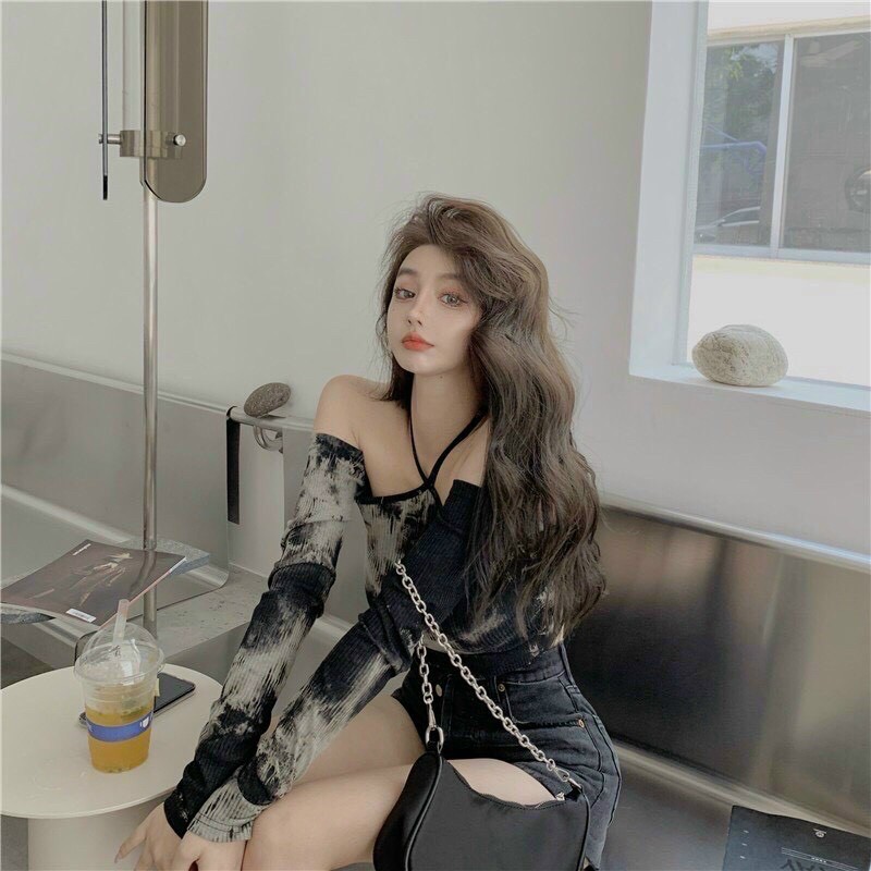 Áo ulzzang croptop cổ yếm loang màu thun co giãn tay dài