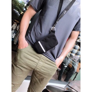 Túi đựng iphone Crumpler chính hãng - đen