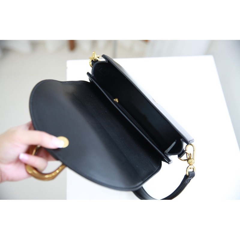 Túi dáng bầu yên ngưạ size to da lì