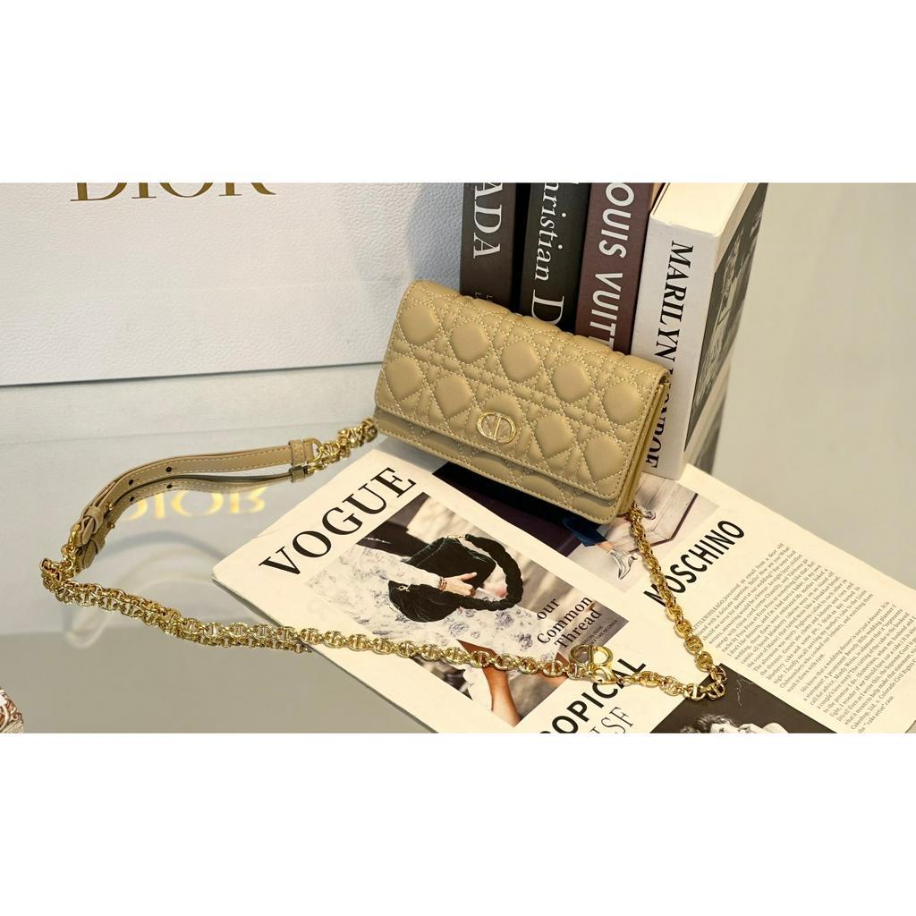 TÚI CLUTCH CD CARO SZ19 DA BÒ