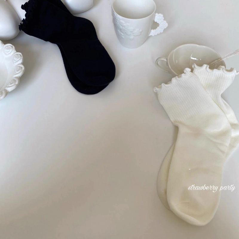 Vớ Cotton Mỏng Màu Trắng Phối Ren Miệng Nông Kiểu Nhật Bản Dễ Thương Thời Trang Xuân Hè Cho Nữ