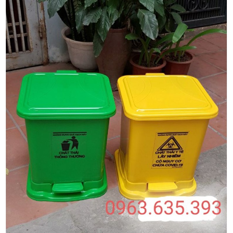 Thùng rác y tế chân đạp 15L