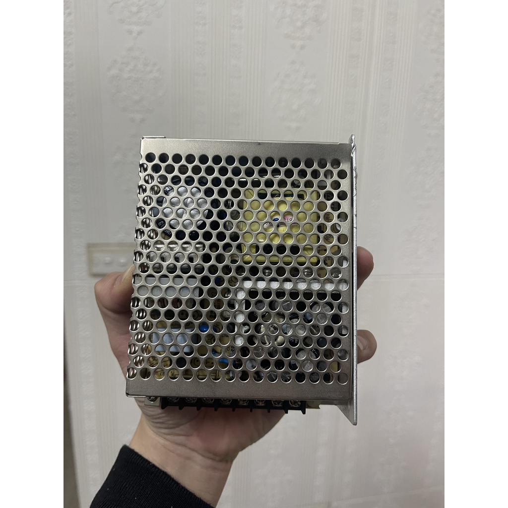 Nguồn Meanwell RQ-65D 4 đầu ra 5V 12V -12V 24V công suất thực 65W