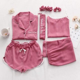 Set 2 bộ lụa mặc nhà Quảng Châu