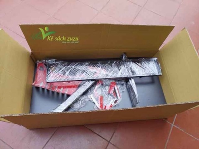 Bàn gaming Iron Man X3 giá siêu rẻ kt 60x1m2, cao 75cm | BigBuy360 - bigbuy360.vn