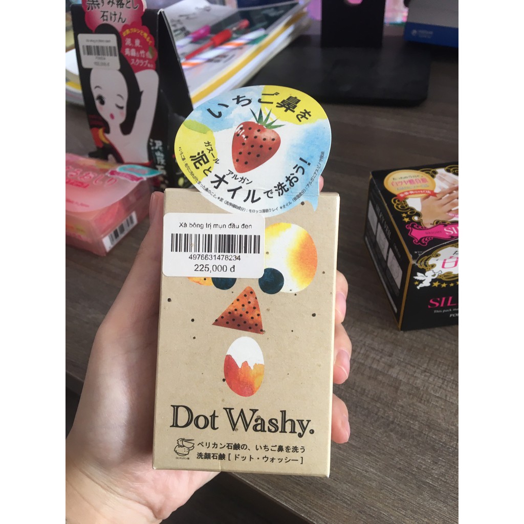 Xà phòng trị mụn đầu đen Pelican Dot Washy