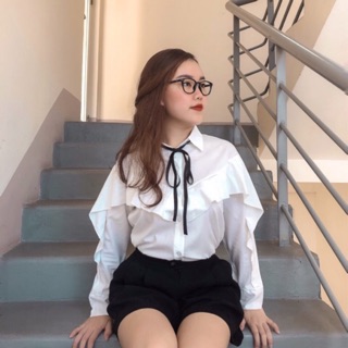 Áo sơ mi trắng cổ nơ