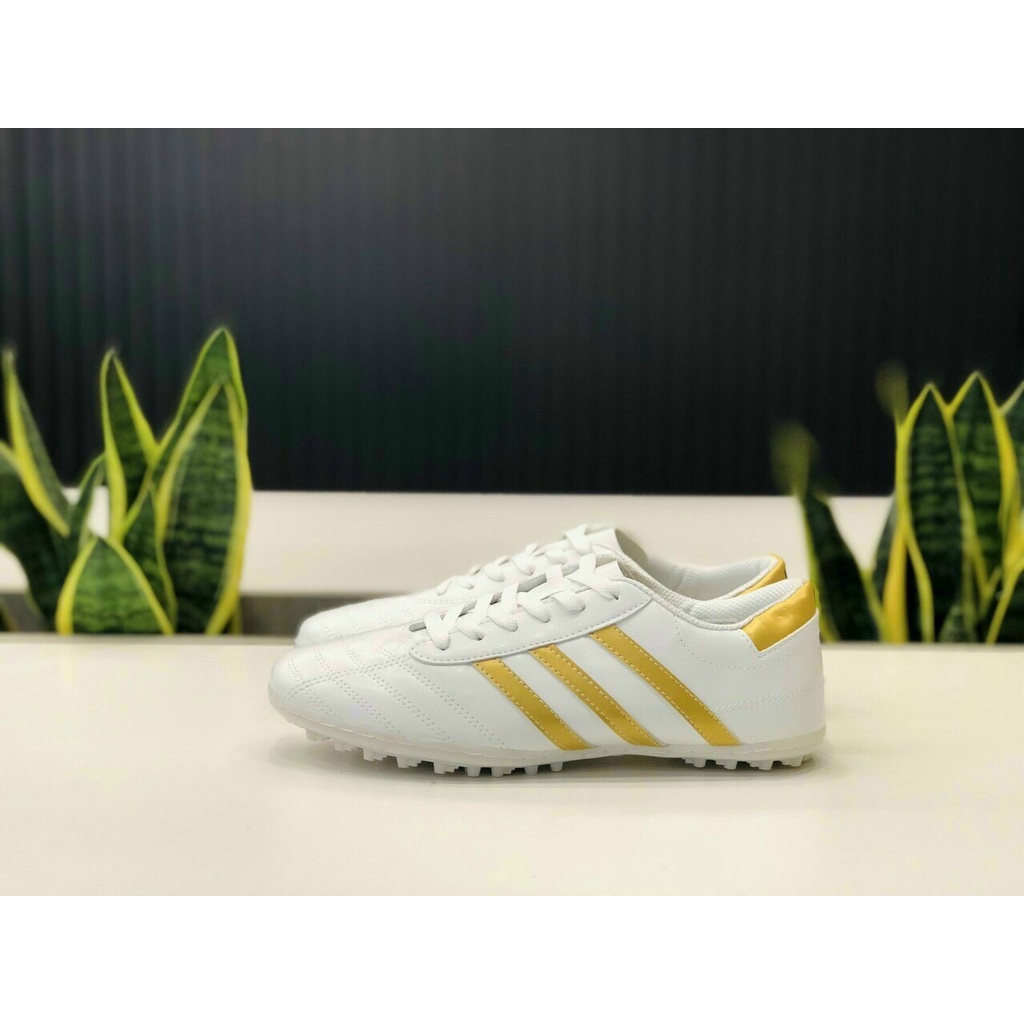 Giày đá bóng wika 3 sọc,giày đá banh sân cỏ nhân tạo chính hãng