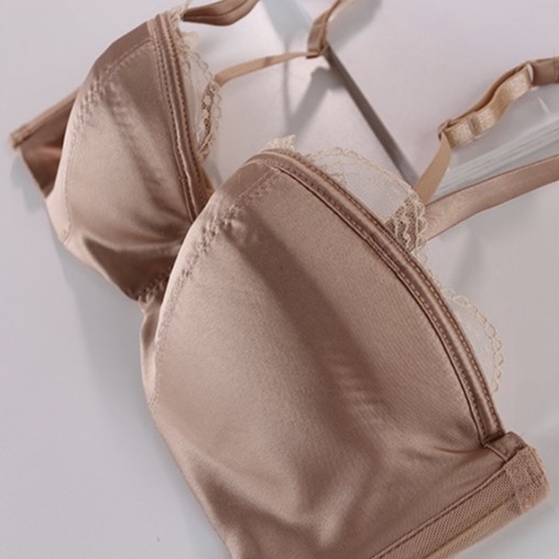 Bộ đồ lót W268 nữ cup ngang có gọng mút mỏng nâng ngực tự nhiên phối ren | BigBuy360 - bigbuy360.vn