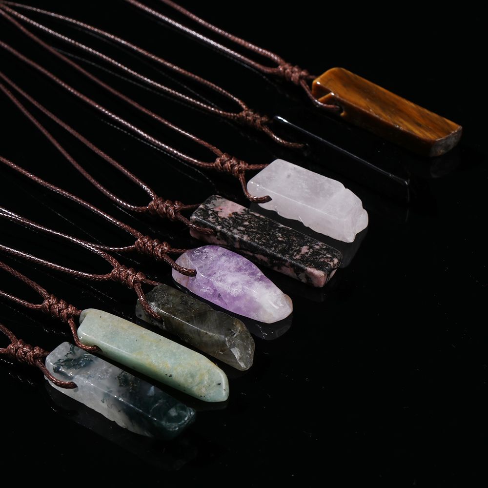 Dây chuyền trang trí mặt đá kiểu dáng thời trang cho nữ