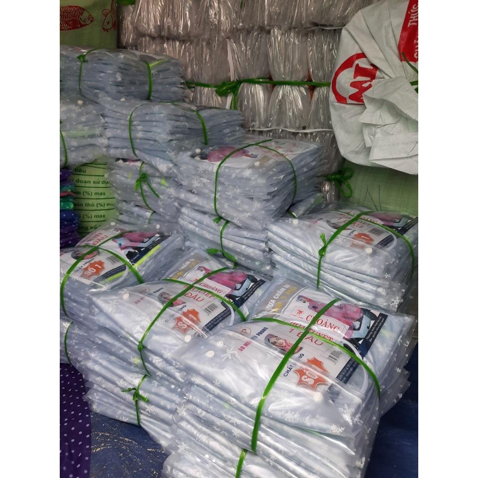 Áo Mưa Hoa Tuyết Cánh Dơi Nhựa Dẻo Trong Suốt