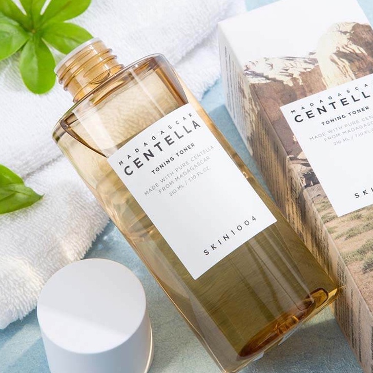 Nước hoa hồng Skin1004 Madagascar Centella Toning Toner