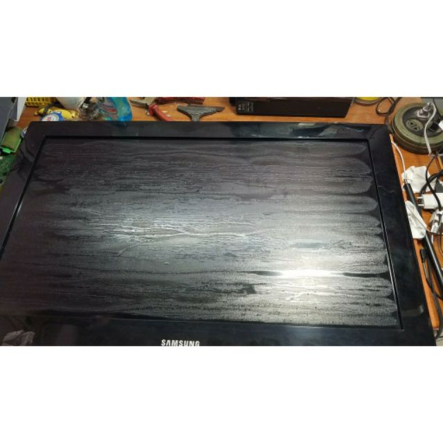 phim phân cực 19in wide (hình chữ nhật) dùng cho màn hình LCD, tivi, laptop, hmi, odo, cnc, điện thoại