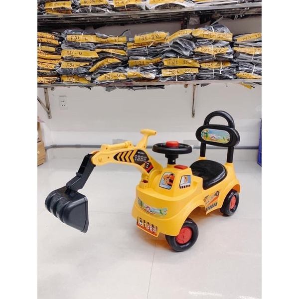 Xe cần cẩu có nhạc cho bé