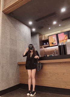 ÁO KHOÁC MỎNG KIỂU MANGTO