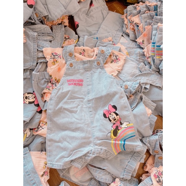 Set yếm và áo Mickey dư xịn