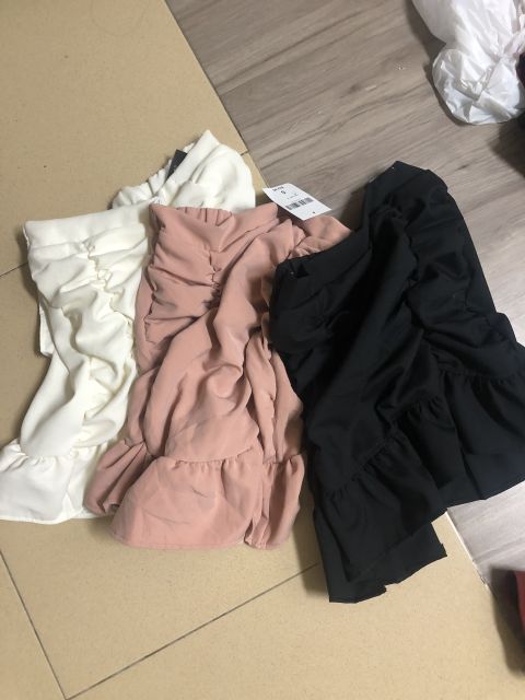 Chân váy đuôi cá nhún siêu sang ảnh thật | BigBuy360 - bigbuy360.vn