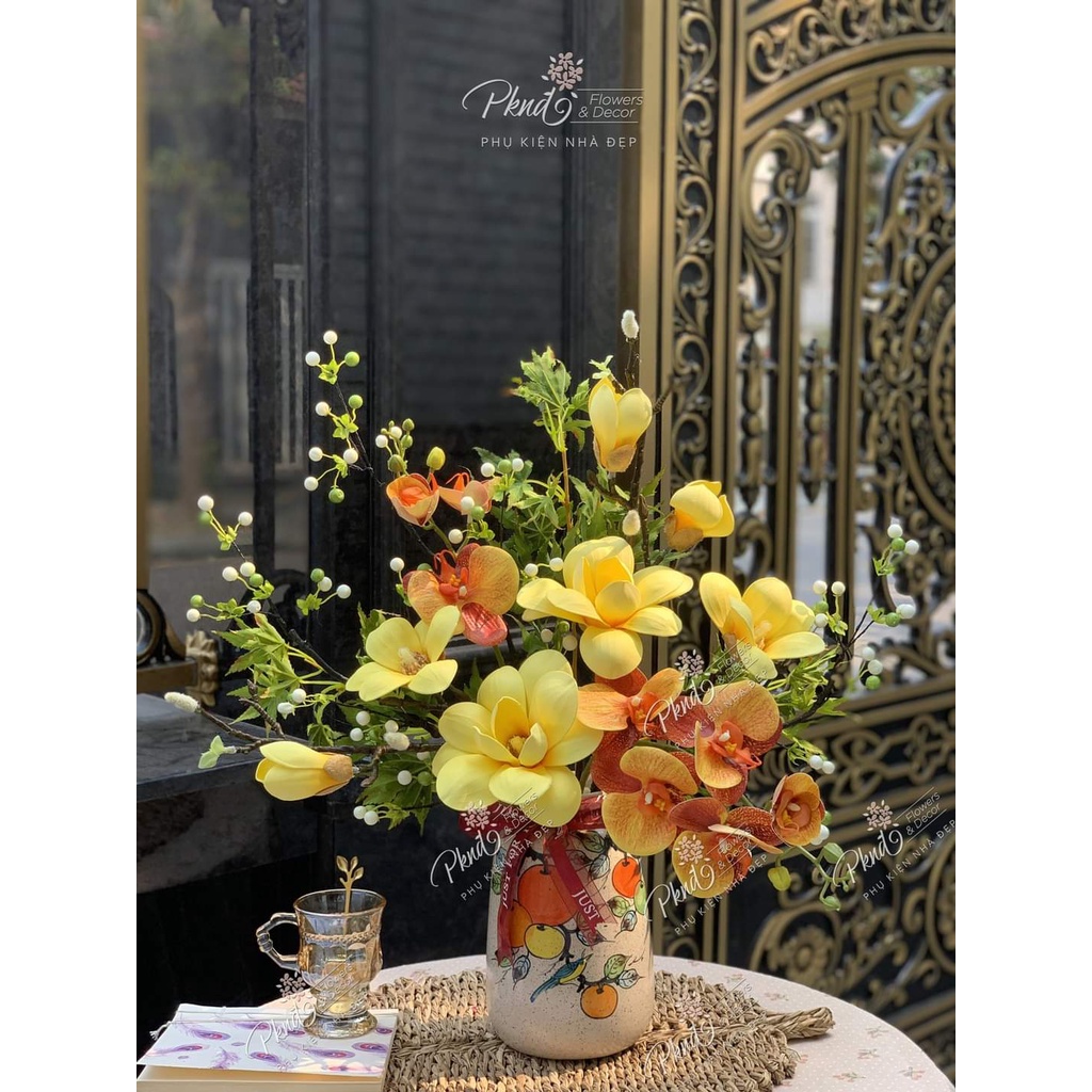 [Mã BMBAU50 giảm 7% đơn 99K] Bình hoa giả chất lụa trang trí đẹp PKND FLOWERS &amp; DECOR