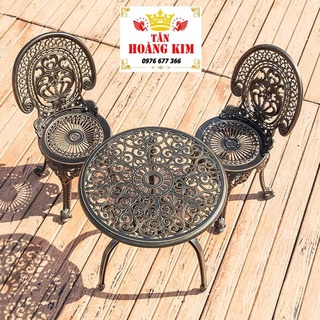 bàn ghế ban công ,sân vườn nhôm đúc mẫu vương miện 2 ghế 1 bàn(mẫu bán chạy)
