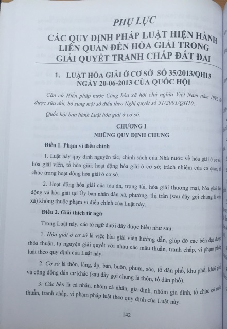 Sách: Hòa giải trong giải quyết tranh chấp đất đai ở Việt Nam hiện nay | BigBuy360 - bigbuy360.vn