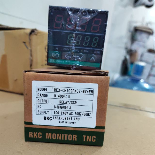 Đồng hồ nhiệt độ/ Bộ điều khiển nhiệt độ RKC REX CH102, CH402, CH702, CH902 Relay và SSR can K, PT100