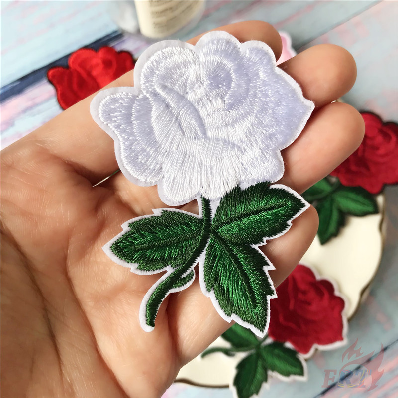 Miếng vá ủi lên quần áo hình hoa hồng