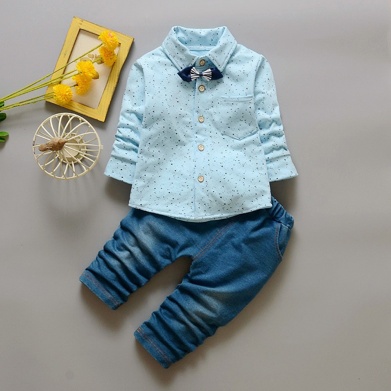 Set áo sơ mi đính nơ kèm quần jean dài thời trang cho bé trai