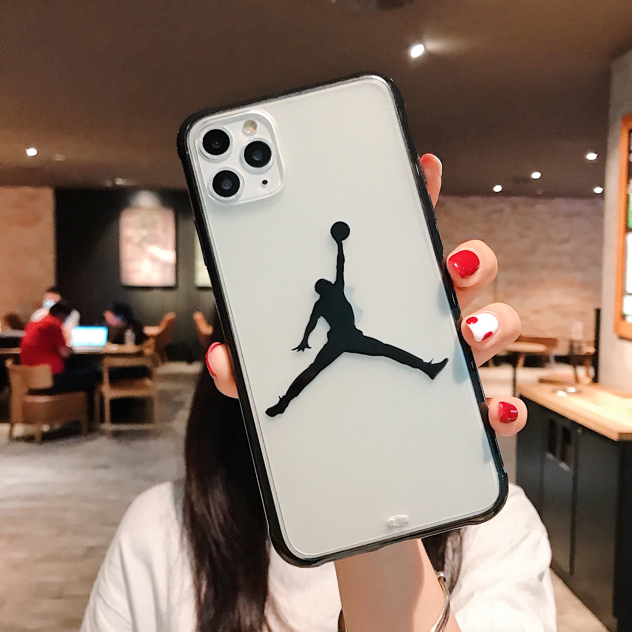 Ốp Lưng Mềm In Hình Cầu Thủ Bóng Rổ Jordan Cho Iphone 11 Pro Max 7 8 Plus Xs Max Xr Se2