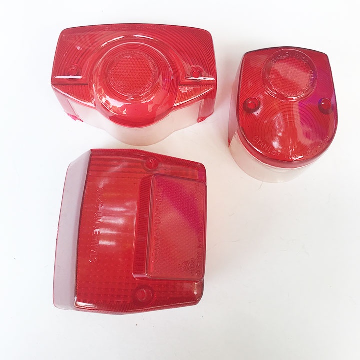 Nắp Đèn Hậu Xe Cub 81 hơi 50 - 70 , cúp 82 Nhựa Đỏ Hàng Đẹp