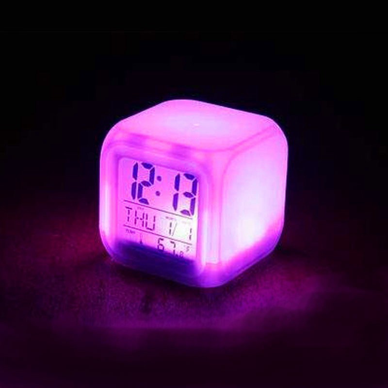 Đồng hồ điện tử đèn LED 7 màu