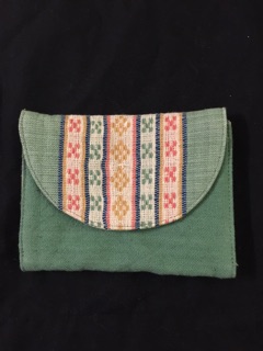 Ví thổ cẩm