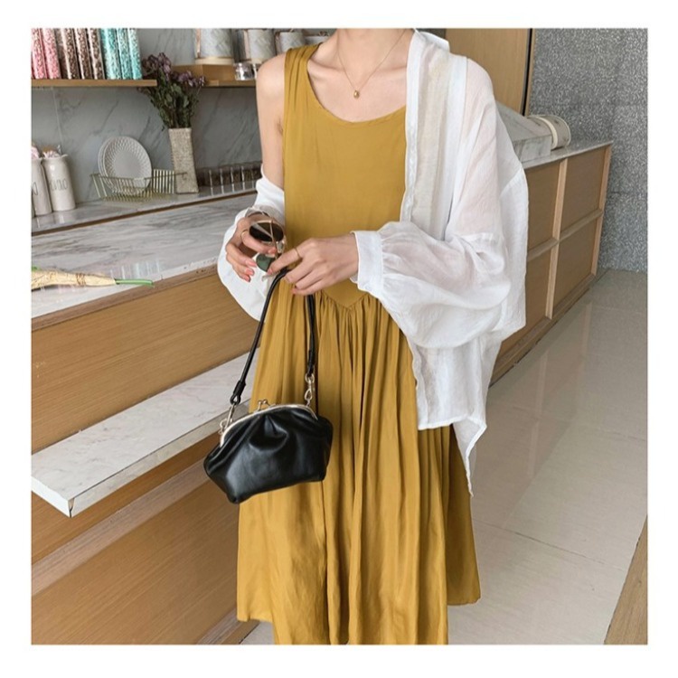 Áo sơ mi voan khoác ngoài Forgirl dáng xuông cổ đức | BigBuy360 - bigbuy360.vn