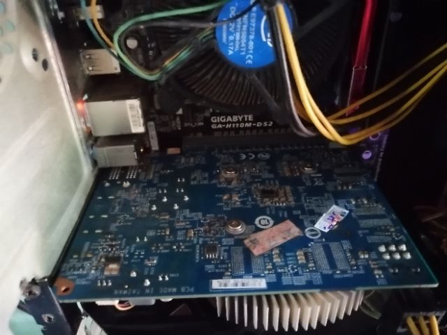 Vga card màn hình 750 1gb gigabyte | BigBuy360 - bigbuy360.vn