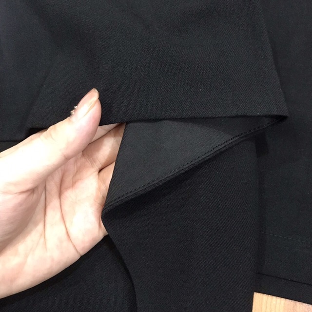 Chân váy nữ công sở họa tiết bèo trên | BigBuy360 - bigbuy360.vn