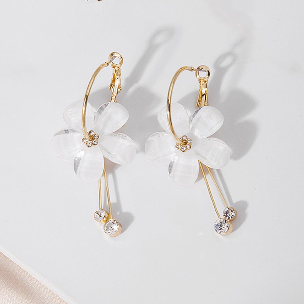 Hoa tai dáng dài mặt hình hoa bằng Acrylic màu sắc vàng cho nữ