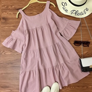 Đầm babydoll hở vai tay loe 3 tầng