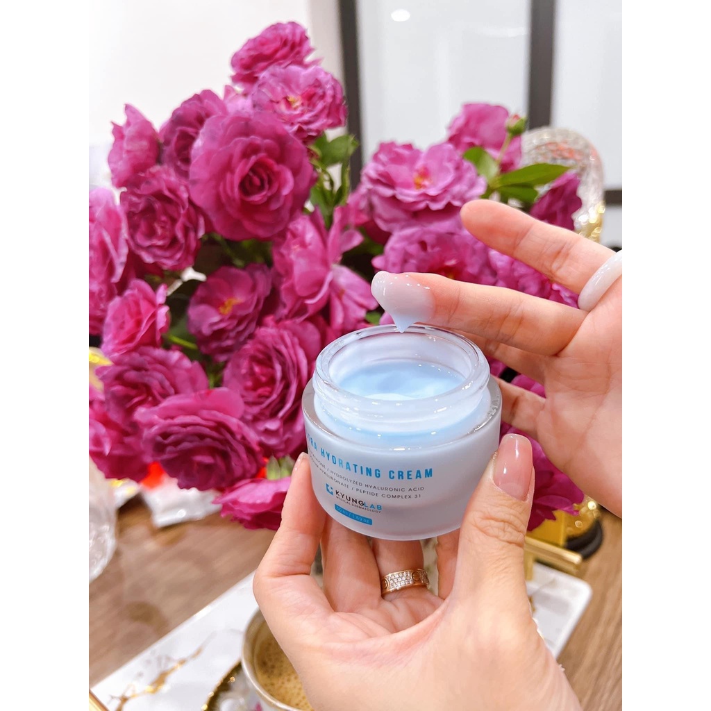 Kem Dưỡng Ẩm Khóa Bóng KYUNG LAB ULTRA HYDRATING CREAM 50ml, Phục Hồi Đa Tầng Cho Mọi Loại Da