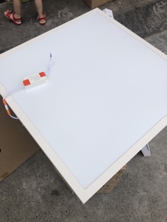 Đèn led panel 600x600 48w ốp trần nổi