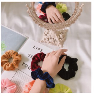 Buộc tóc scrunchies vải nhung