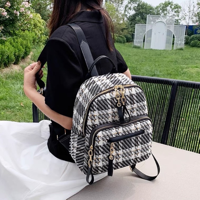 Balo thời trang nữ - Balo vải kẻ vintage thích hợp đi chơi du lịch