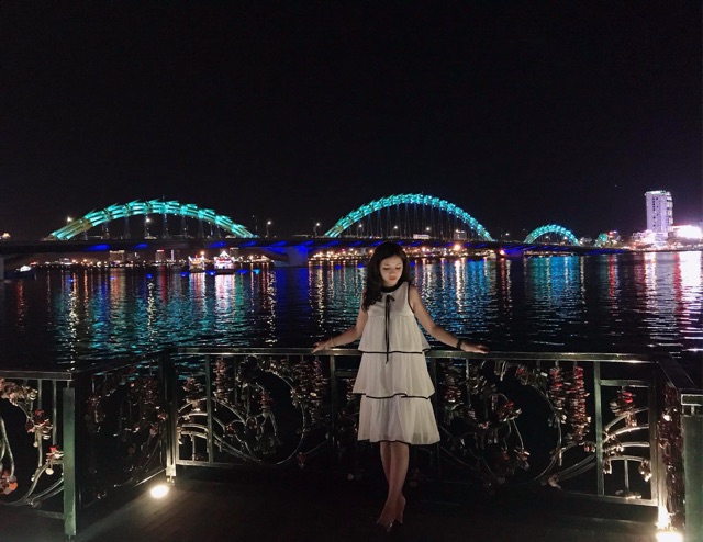 bán sỉ váy trắng nữ 3 tầng bầu bí bon chen | BigBuy360 - bigbuy360.vn