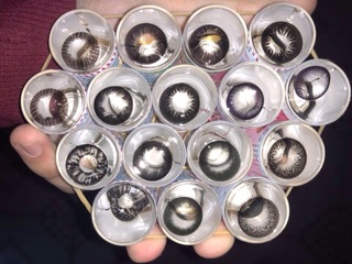 lens mắt 70k/cặp kèm khay đơn