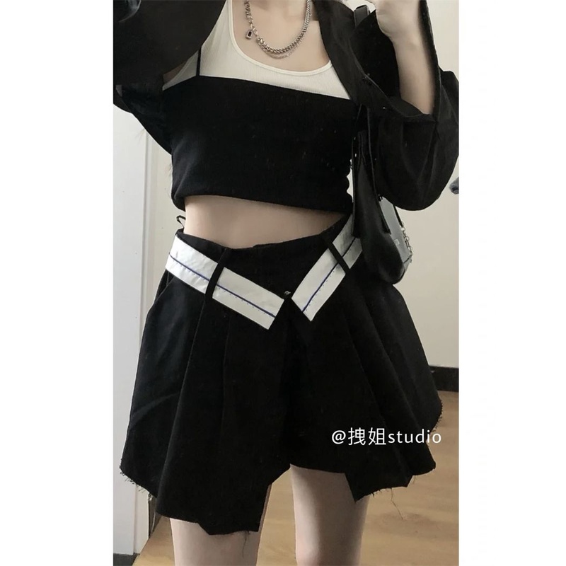 Hot Girl Bộ Đồ Quần Culottes Ống Rộng Xếp Ly Giả Hai Mảnh Mặc Ngoài Trời Phong Cách Đường Phố Mùa Hè Dành Cho Bạn Gái