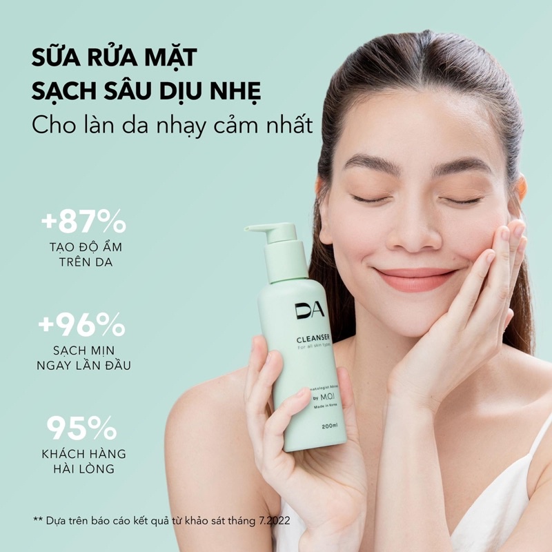 SỮA RỬA MẶT MOI dạng gel & NƯỚC THẦN TONER MOI 5 trong 1 D.A by M.O.I - MOI COSMETICS Hồ Ngọc Hà