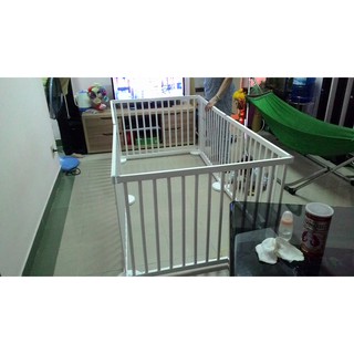 Cũi quây đa năng an toàn cho trẻ 3d 6 cánh